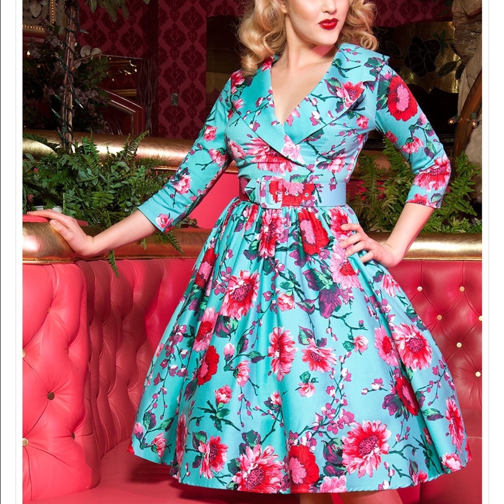 ✨RARE - Pinup girl clothing teal- discontinued w/ Crinoline & Shoes✨
